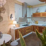 فيلة 10pax Terraza Minipiscina-jacuzzi Parking Free *