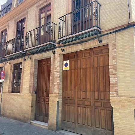 Villa 10pax Terraza Minipiscina-jacuzzi Parking Free Sevilla