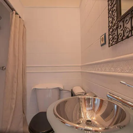 10pax Terraza Minipiscina-jacuzzi Parking Free * Sevilla